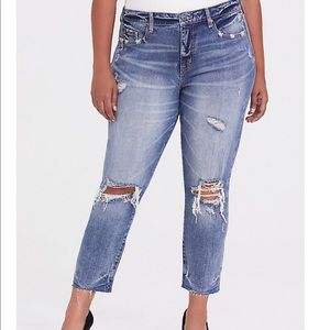 NWT TORRID HIGH RISE STRAIGHT JEAN VINTAGE STRETCH